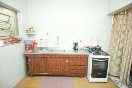 Casa à venda com 300m², 3 quartos e 3 vagasCozinha