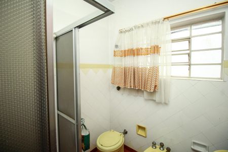 Casa à venda com 300m², 3 quartos e 3 vagasBanheiro 1