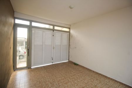 Casa à venda com 300m², 3 quartos e 3 vagasGaragem