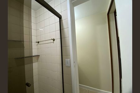 Apartamento para alugar com 68m², 3 quartos e 1 vaga