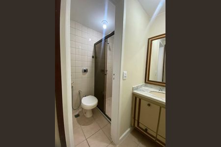 Apartamento para alugar com 68m², 3 quartos e 1 vaga