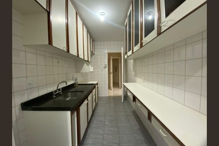 Apartamento para alugar com 68m², 3 quartos e 1 vaga