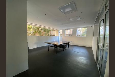 Apartamento para alugar com 68m², 3 quartos e 1 vaga