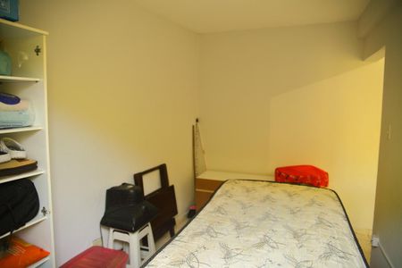 Casa à venda com 200m², 2 quartos e 2 vagasQuarto casa 2 