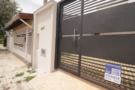 Casa à venda com 129m², 2 quartos e 4 vagasFachada
