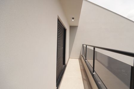 Casa à venda com 129m², 2 quartos e 4 vagasSuíte