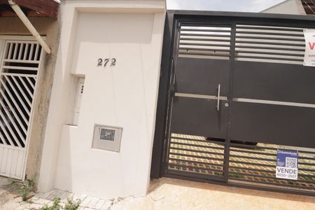 Casa à venda com 129m², 2 quartos e 4 vagasFachada