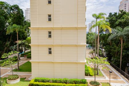 Apartamento para alugar com 172m², 4 quartos e 3 vagasVista da Suíte 2