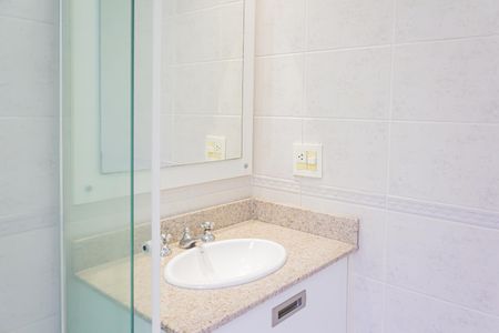 Apartamento para alugar com 172m², 4 quartos e 3 vagasBanheiro da Suíte 2