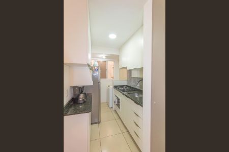 Apartamento à venda com 61m², 2 quartos e 1 vaga Apartamento à venda com 61m², 2 quartos e 1 vagaCozinha e Área de Serviço