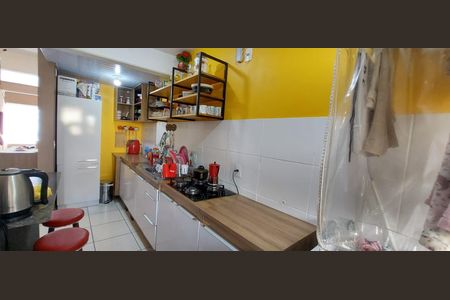 Casa de condomínio à venda com 90m², 3 quartos e 1 vaga Casa de condomínio à venda com 90m², 3 quartos e 1 vagaCozinha