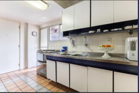 Apartamento à venda com 116m², 3 quartos e 1 vagaFoto 01