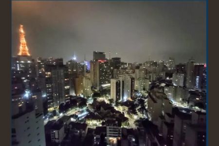 Apartamento à venda com 116m², 3 quartos e 1 vagaFoto 01