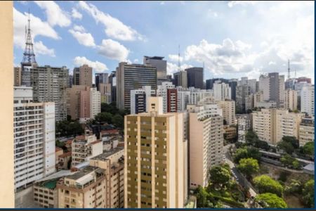 Apartamento à venda com 116m², 3 quartos e 1 vagaFoto 01
