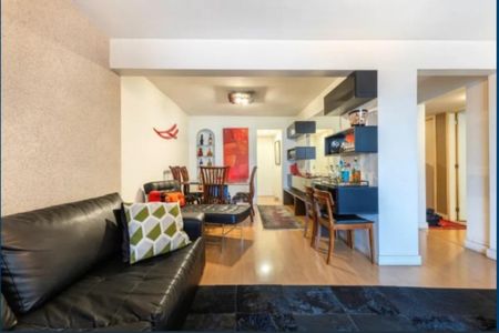 Apartamento à venda com 116m², 3 quartos e 1 vagaFoto 01