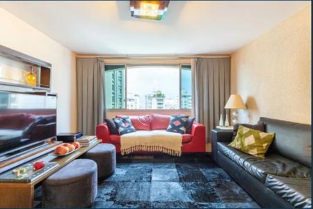 Apartamento à venda com 116m², 3 quartos e 1 vagaFoto 01