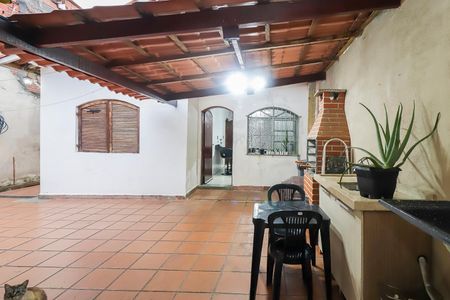 Casa à venda com 88m², 2 quartos e 2 vagasÁrea de Serviço