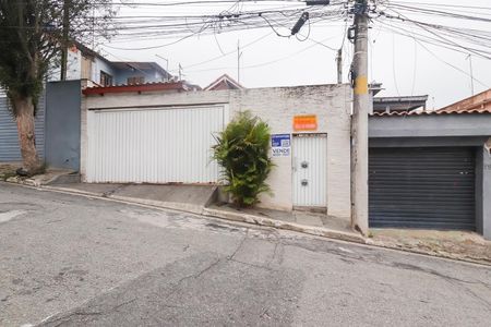 Casa à venda com 88m², 2 quartos e 2 vagasFachada