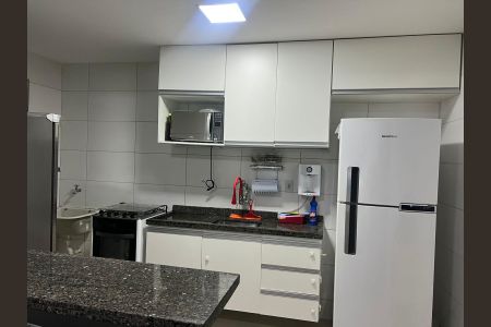 Apartamento para alugar com 55m², 2 quartos e sem vagaCozinha e Área de Serviço