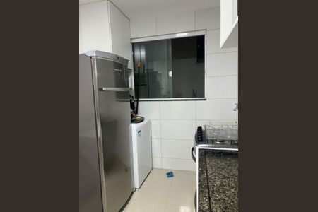 Apartamento para alugar com 55m², 2 quartos e sem vagaCozinha e Área de Serviço