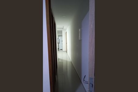 Corredor de apartamento para alugar com 2 quartos, 55m² em Anil, Rio de Janeiro