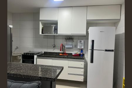 Apartamento para alugar com 55m², 2 quartos e sem vagaCozinha e Área de Serviço