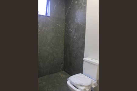 Banheiro da Suíte de casa à venda com 3 quartos, 125m² em Jardim Paraventi, Guarulhos