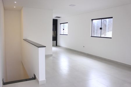 Sala de casa à venda com 3 quartos, 125m² em Jardim Paraventi, Guarulhos