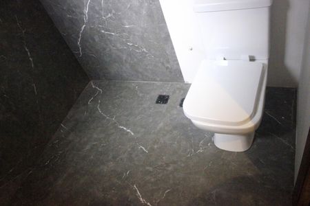 Casa à venda com 125m², 3 quartos e 2 vagasBanheiro social dos quartos