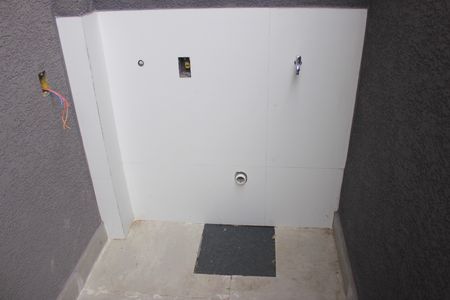 Casa à venda com 125m², 3 quartos e 2 vagasLavanderia e corrredor