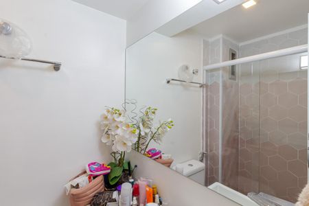 Apartamento à venda com 80m², 2 quartos e 2 vagas Apartamento à venda com 80m², 2 quartos e 2 vagasBanheiro