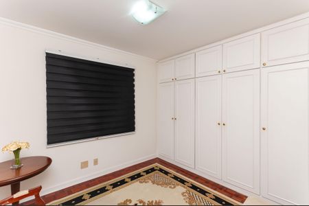 Apartamento para alugar com 155m², 4 quartos e 3 vagasQuarto 2