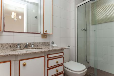 Apartamento para alugar com 155m², 4 quartos e 3 vagasBanheiro do quarto 3 Suíte