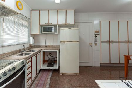 Apartamento para alugar com 155m², 4 quartos e 3 vagasCozinha