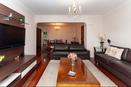 Apartamento para alugar com 155m², 4 quartos e 3 vagasSala