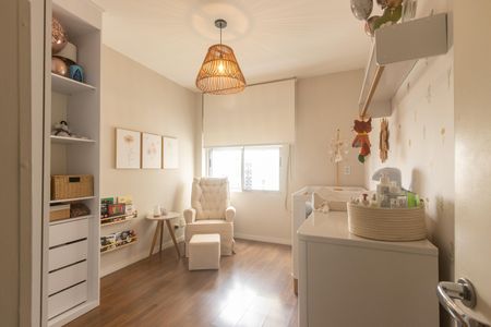 Apartamento à venda com 91m², 3 quartos e 1 vagaQuarto 2