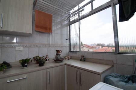 Apartamento à venda com 65m², 2 quartos e 1 vagaÁrea de Serviço