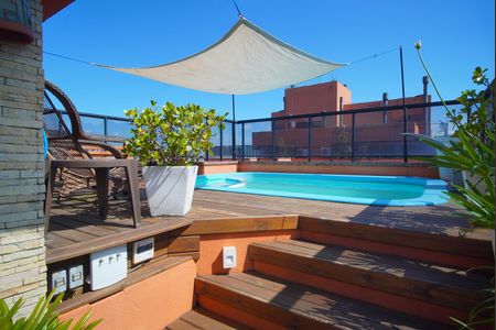 Apartamento à venda com 162m², 2 quartos e 2 vagasPiscina