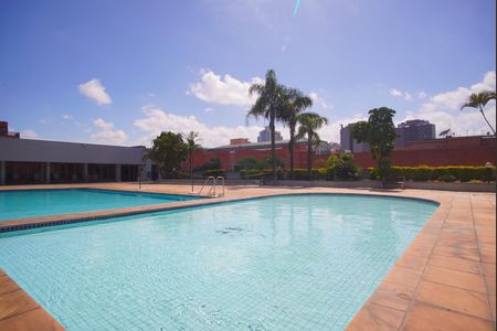 Apartamento à venda com 162m², 2 quartos e 2 vagasÁrea Comum - Piscinas