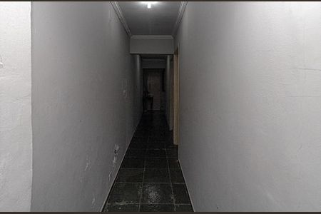 Casa para alugar com 180m², 2 quartos e 2 vagas Casa para alugar com 180m², 2 quartos e 2 vagasCorredor