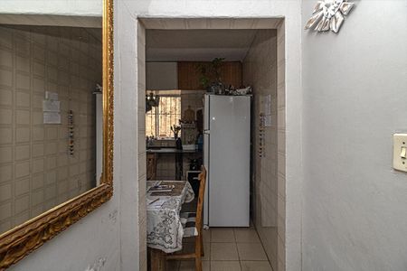 Casa para alugar com 180m², 2 quartos e 2 vagas Casa para alugar com 180m², 2 quartos e 2 vagasCorredor