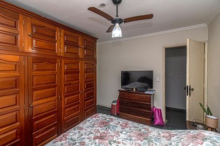 Casa para alugar com 180m², 2 quartos e 2 vagas Casa para alugar com 180m², 2 quartos e 2 vagasSuíte