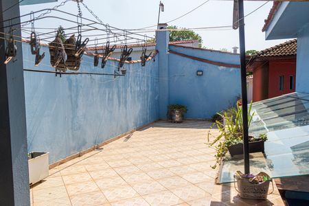 Área de Serviço de casa à venda com 4 quartos, 300m² em Jardim Santa Helena, São Paulo