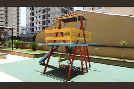 Apartamento para alugar com 78m², 2 quartos e 2 vagas Apartamento para alugar com 78m², 2 quartos e 2 vagasÁrea comum - Playground