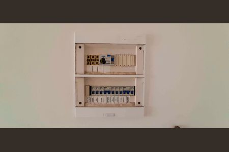 Apartamento para alugar com 78m², 2 quartos e 2 vagas Apartamento para alugar com 78m², 2 quartos e 2 vagasQuadro de Luz