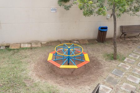 Apartamento à venda com 54m², 3 quartos e 1 vaga Apartamento à venda com 54m², 3 quartos e 1 vagaÁrea comum - Playground