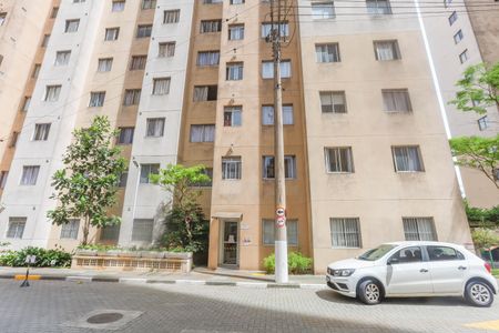 Apartamento à venda com 54m², 3 quartos e 1 vaga Apartamento à venda com 54m², 3 quartos e 1 vagaFachada do bloco
