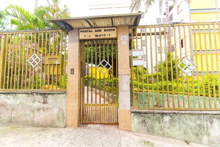 Apartamento para alugar com 44m², 2 quartos e 1 vaga Apartamento para alugar com 44m², 2 quartos e 1 vagaFachada