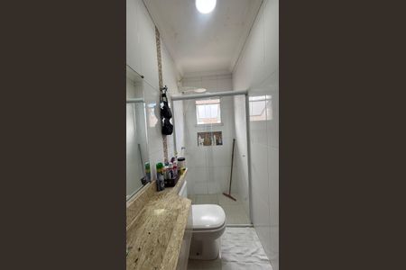 Apartamento para alugar com 50m², 2 quartos e 1 vaga Apartamento para alugar com 50m², 2 quartos e 1 vagaBanheiro da Suíte