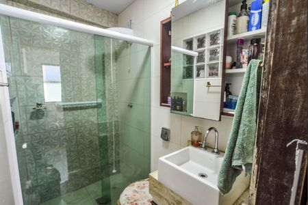 Casa à venda com 146m², 2 quartos e 2 vagasBanheiro 1